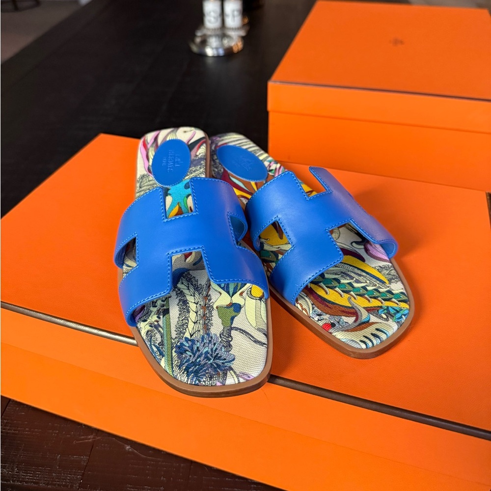 (SOLD)Hermes Oran sandal